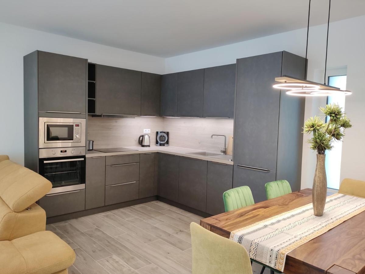 Royal Relax Apartman Keszthely Εξωτερικό φωτογραφία