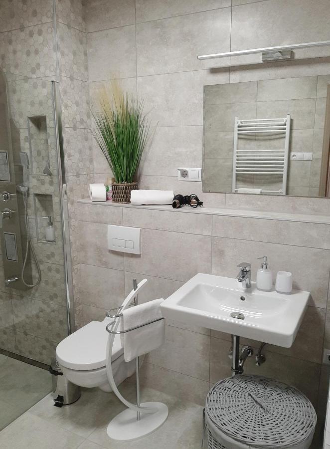 Royal Relax Apartman Keszthely Εξωτερικό φωτογραφία